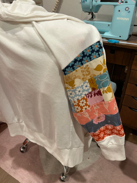 10. Scrappy Sweatshirt Sleeves - Taught by Shannon White - THURSDAY EVENING